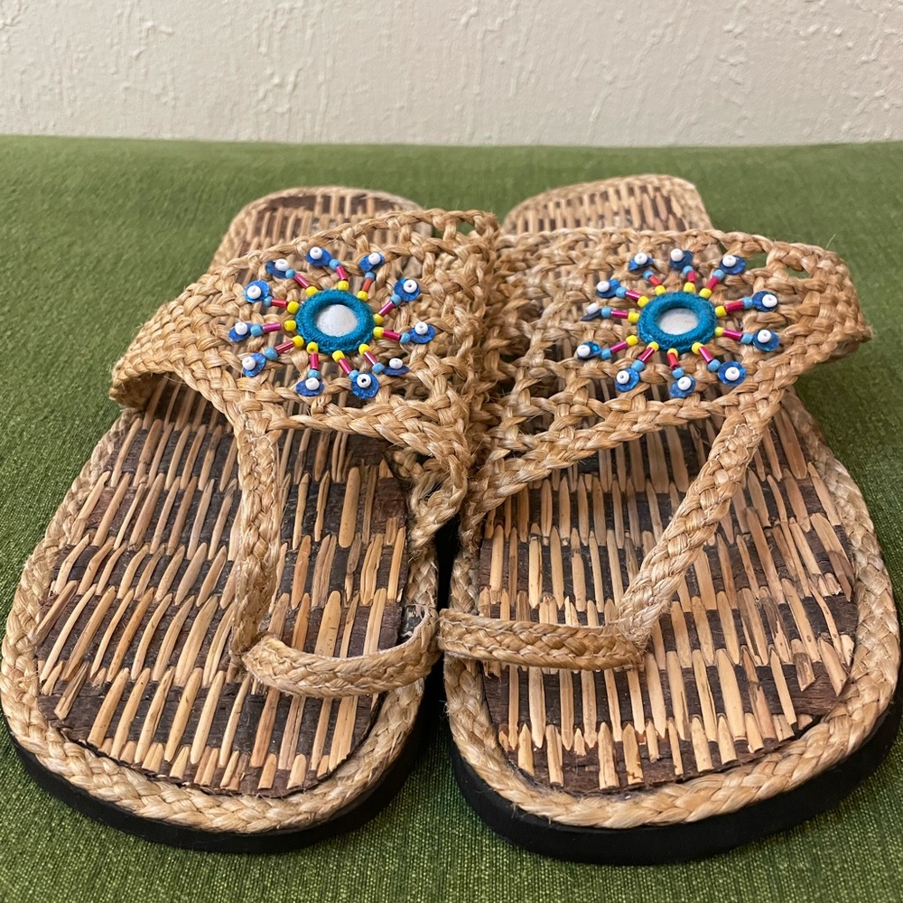 Woven jute slip on slide women’s sandals size 10 Y2K
